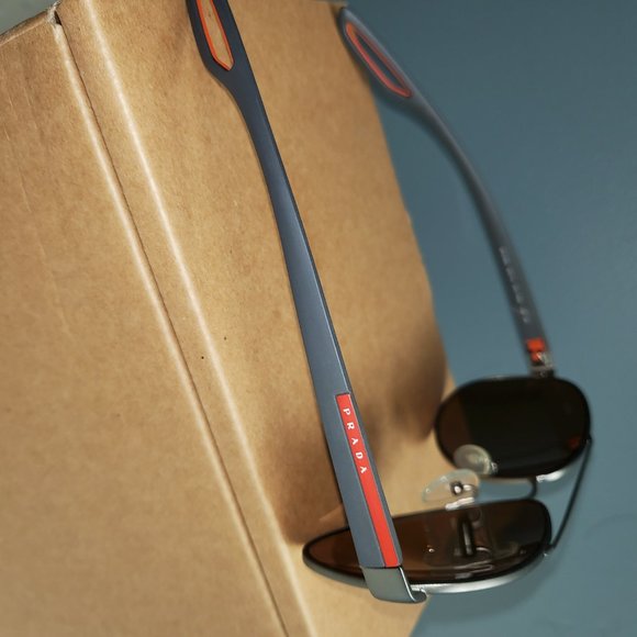 glasses prada - Picture 2 of 8